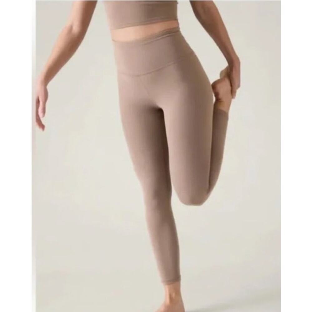 Womens Athleta Salutation 7/8 Powervita Tight Size Small Petite